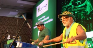 cevkonun_belediye_atiklarinin_yonetimi_kongresine_okay_temizin_atiklarla_yaptigi_muzik_renk_katti_h400599