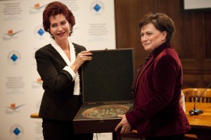 1451041791_Plaket_Foto