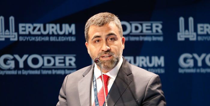 GYODER, ‘Gelişen Kentler Zirvesi-Erzurum’un Sonuç Bildirgesi’ni açıkladı: “Kalkınma ülkelerden ziyade şehirlerden başlıyor